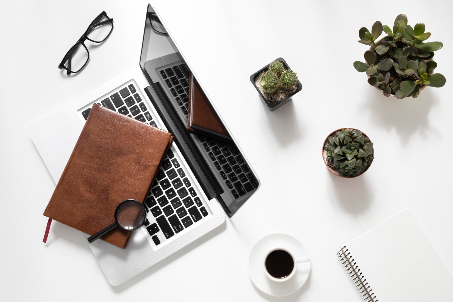 15 realistic workspace essentials