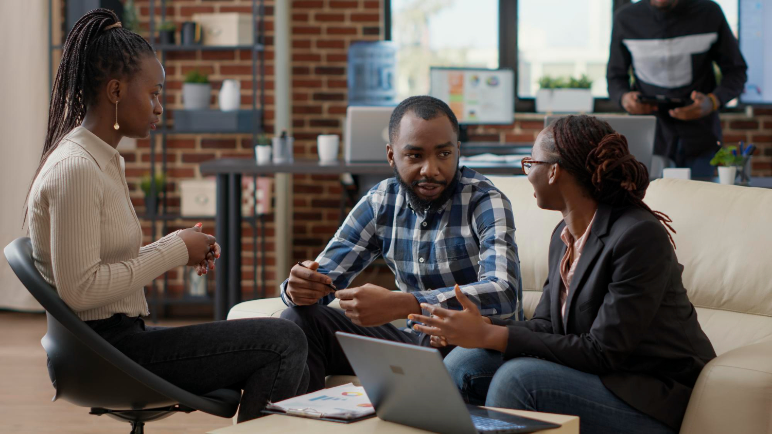 What does HR actually do?